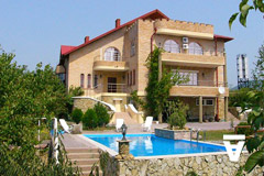 Дарите милым отчуждённые домики! Дарите милым отчуждённые домики!